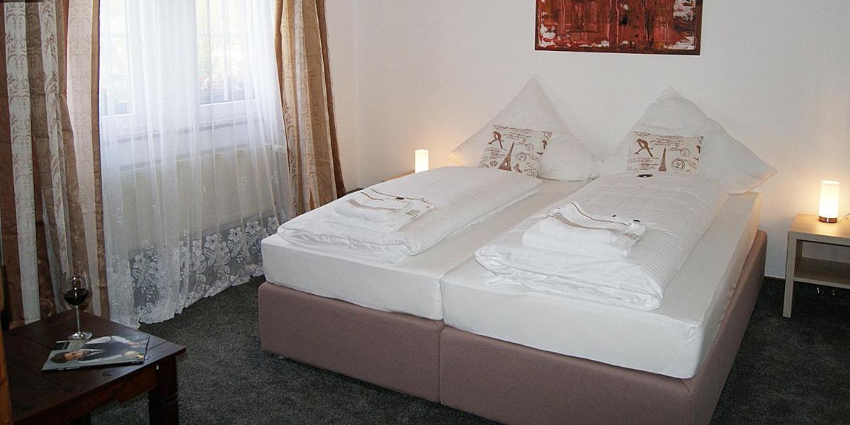 Forsthaus Ewig Hotel-Restaurant Attendorn Εξωτερικό φωτογραφία